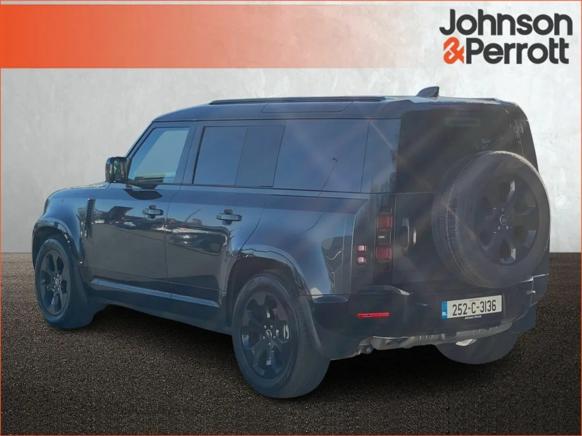 Land Rover Defender DEFENDER 110 3.0 D XD HARD TOP - Image 3