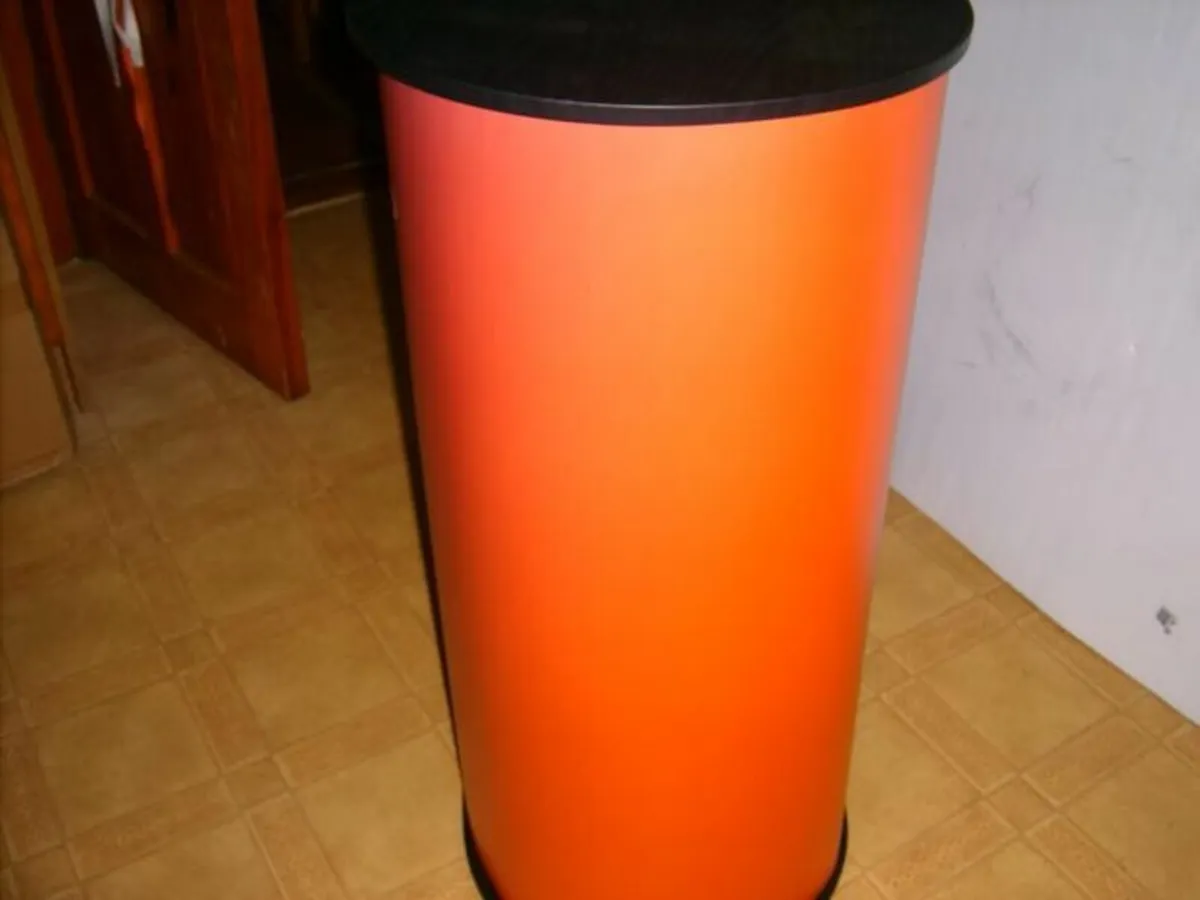 VEVOR Trade Show table - Image 4