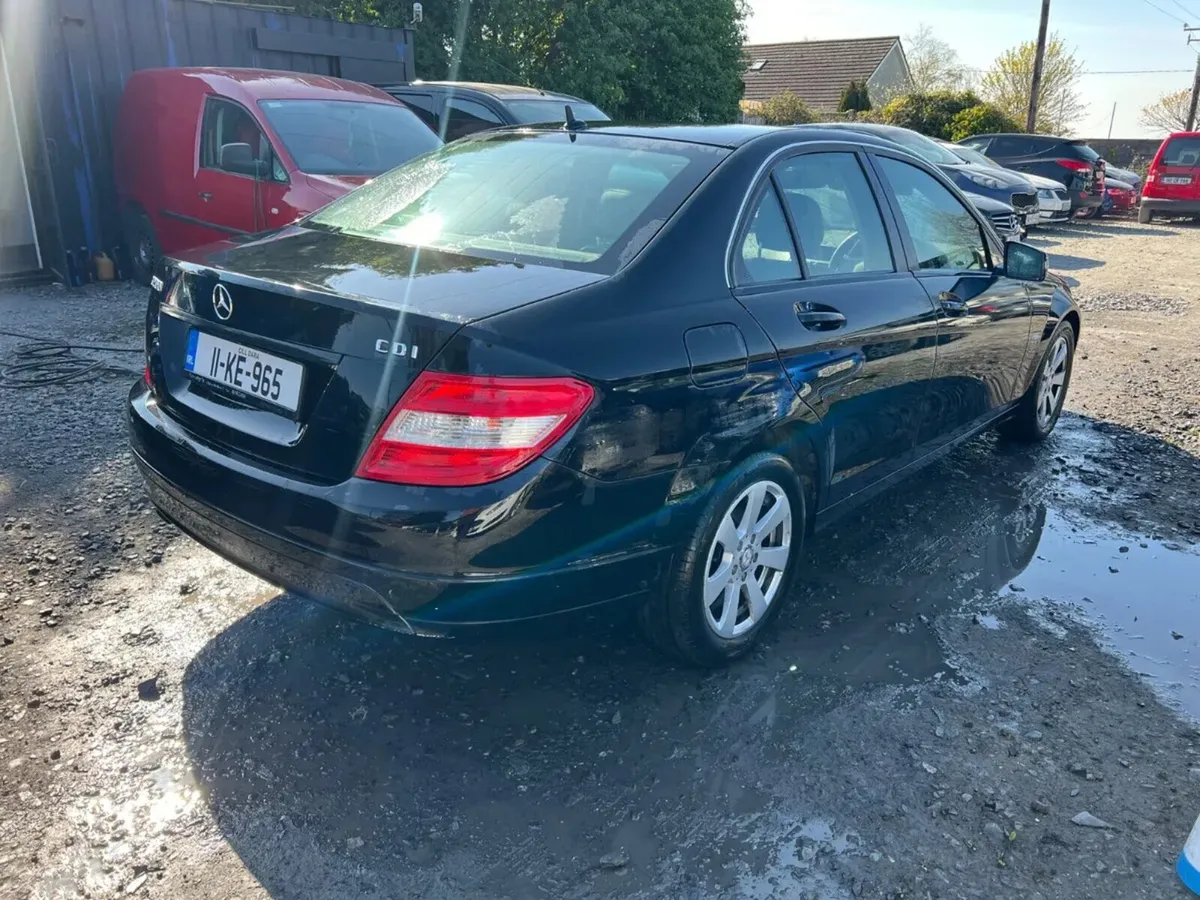 2011 Mercedes C200 2.1 Diesel drive away - Image 1