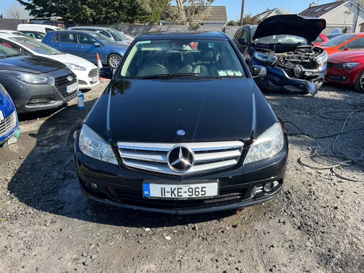 2011 Mercedes C200 2.1 Diesel drive away - Image 4