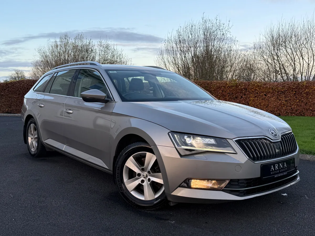 2016 Skoda Superb Estate Ambition - Image 1