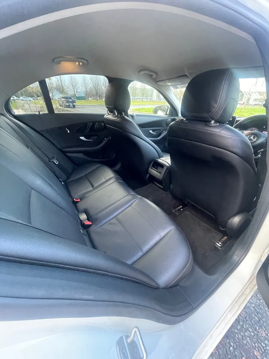 Mercedes-Benz C-Class 2014 - Image 3