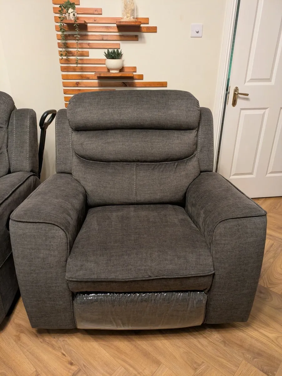 Armchair Recliner - Image 1