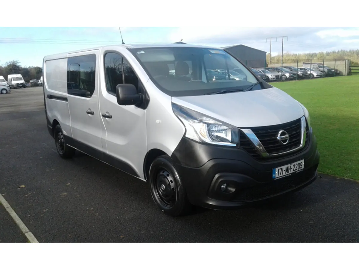 Nissan NV300 LWB 120 SV CREW CAB 4DR - Image 1