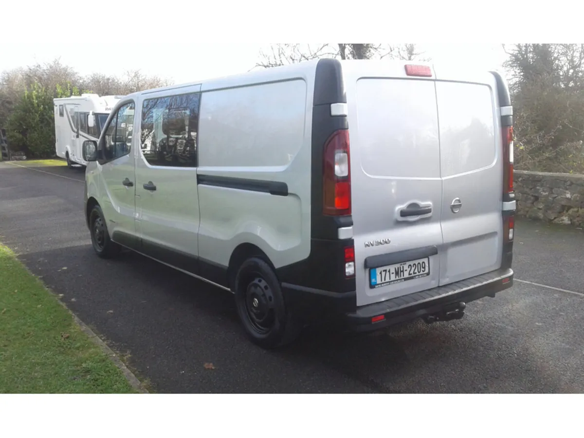 Nissan NV300 LWB 120 SV CREW CAB 4DR - Image 2