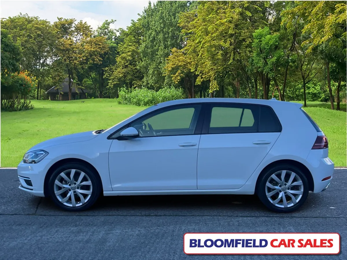 Volkswagen Golf HIGHLINE , AUTO // PRISTINE - Image 4