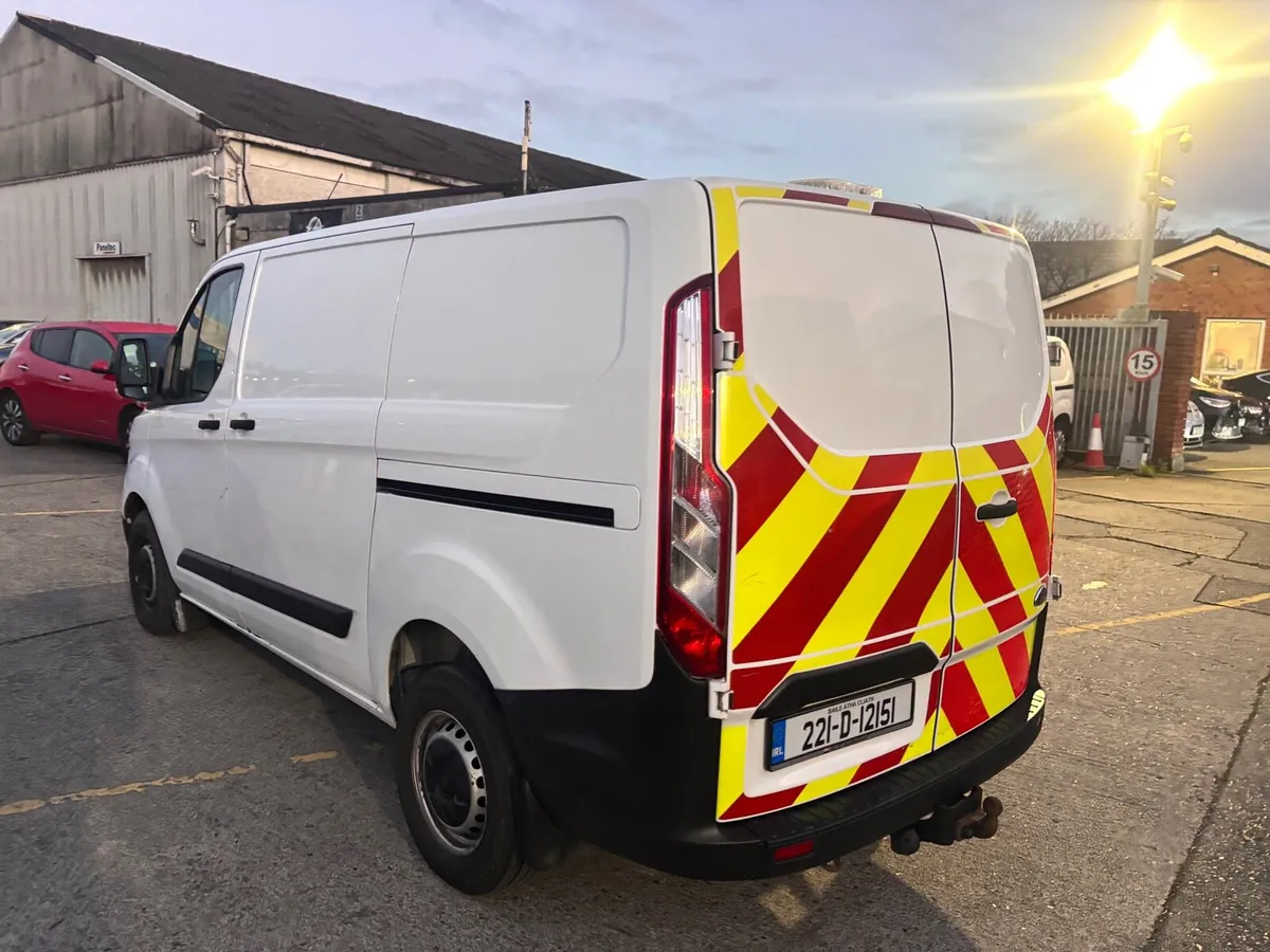 Ford Custom 2022 - Image 4