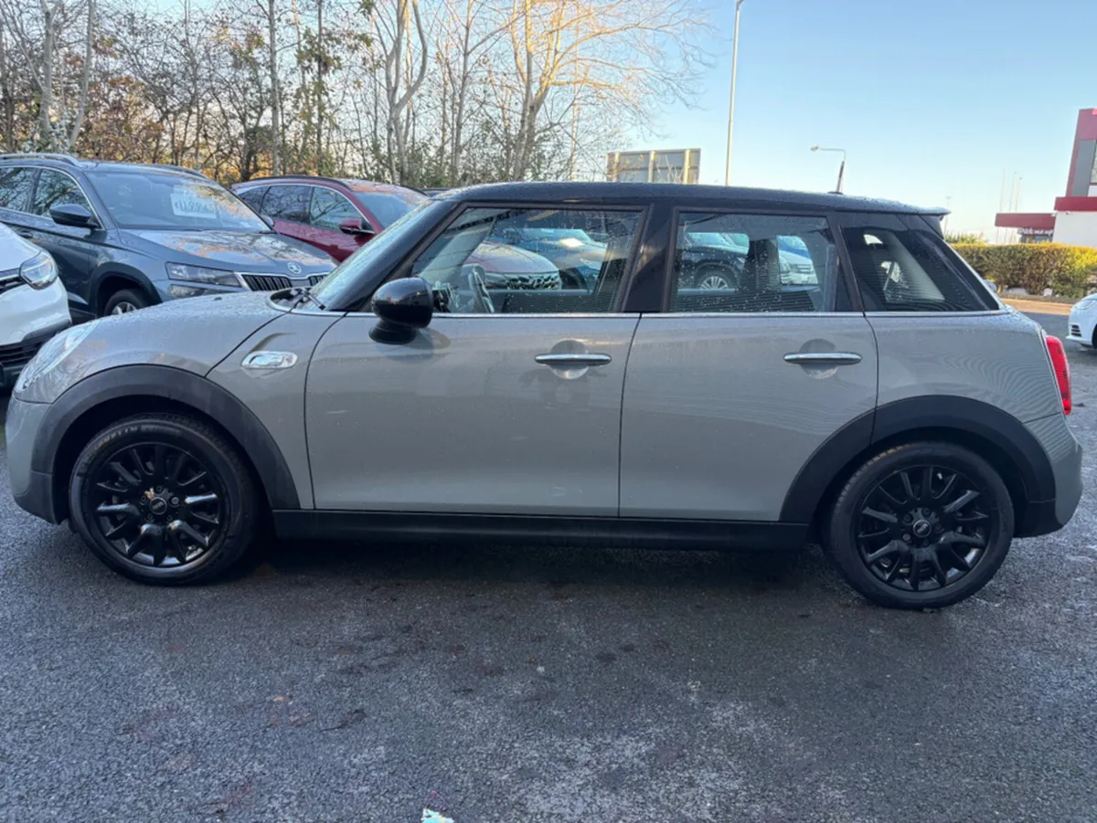 Mini Cooper 2.0 PETROL F55 S 5DR AUTO - Image 4