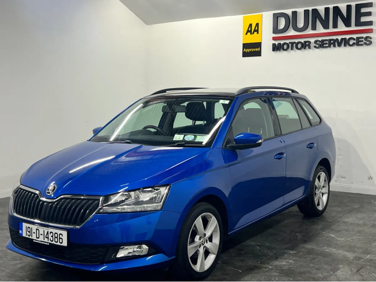 Skoda Fabia PAN ROOF*COM STYLE 1.0TSI 95HP 4DR*LOW - Image 4