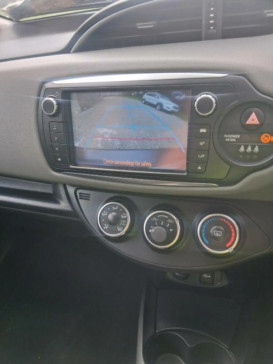 Toyota yaris 1L petrol - Image 4