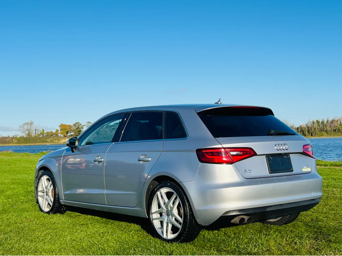 Audi A3 LEATHER INTERIOR//FINANCE AVAILABLE//HEATE - Image 3