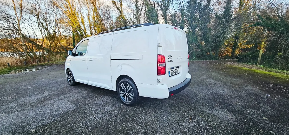 TOYOTA PROACE 2.0 120HP GX LWB 2021 - Image 4