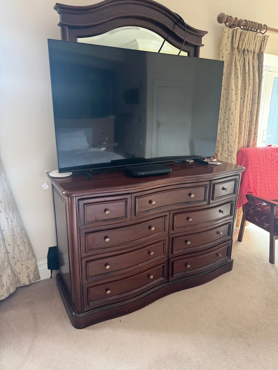 bedroom furniture - Image 2