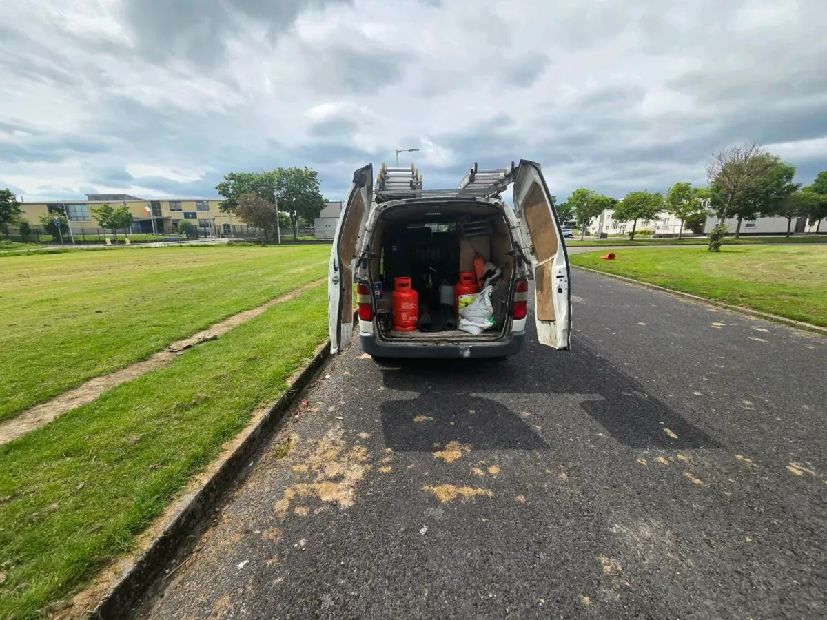 Toyota hiace - Image 4