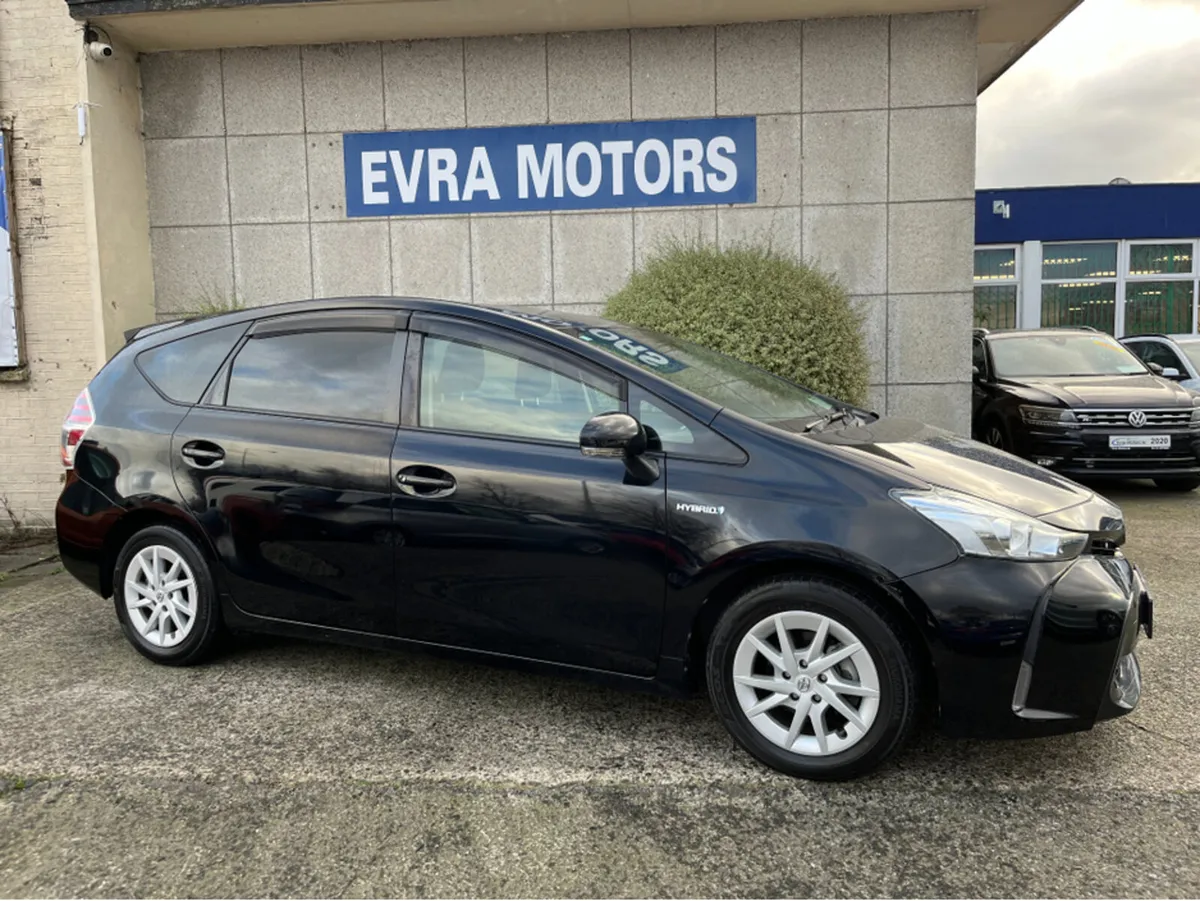 Toyota Prius 7 SEATER AUTOMATIC HYBRID 1.8 PETROL - Image 3