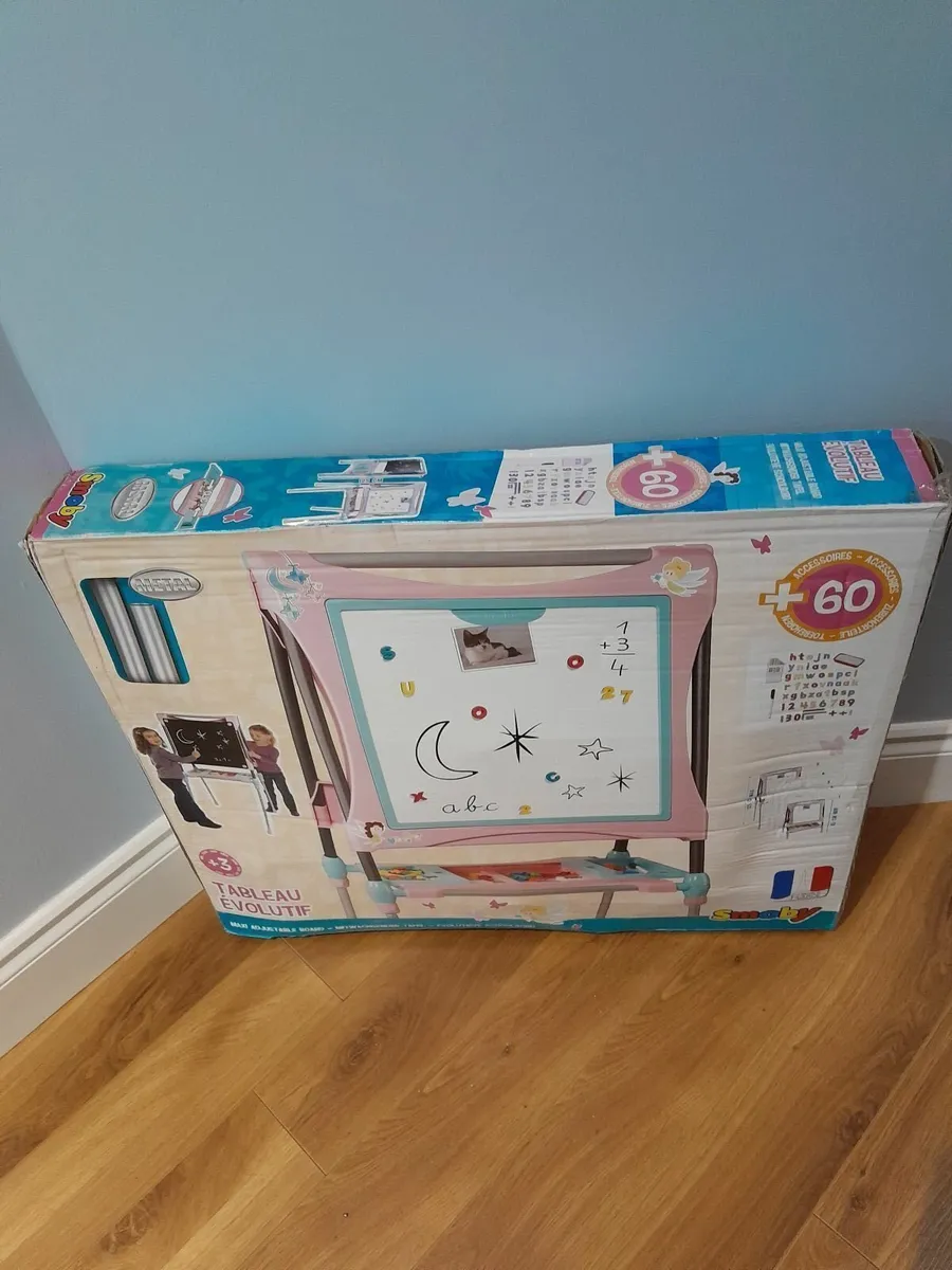 Smoby Evolution Table Metal Art Easel - Image 1