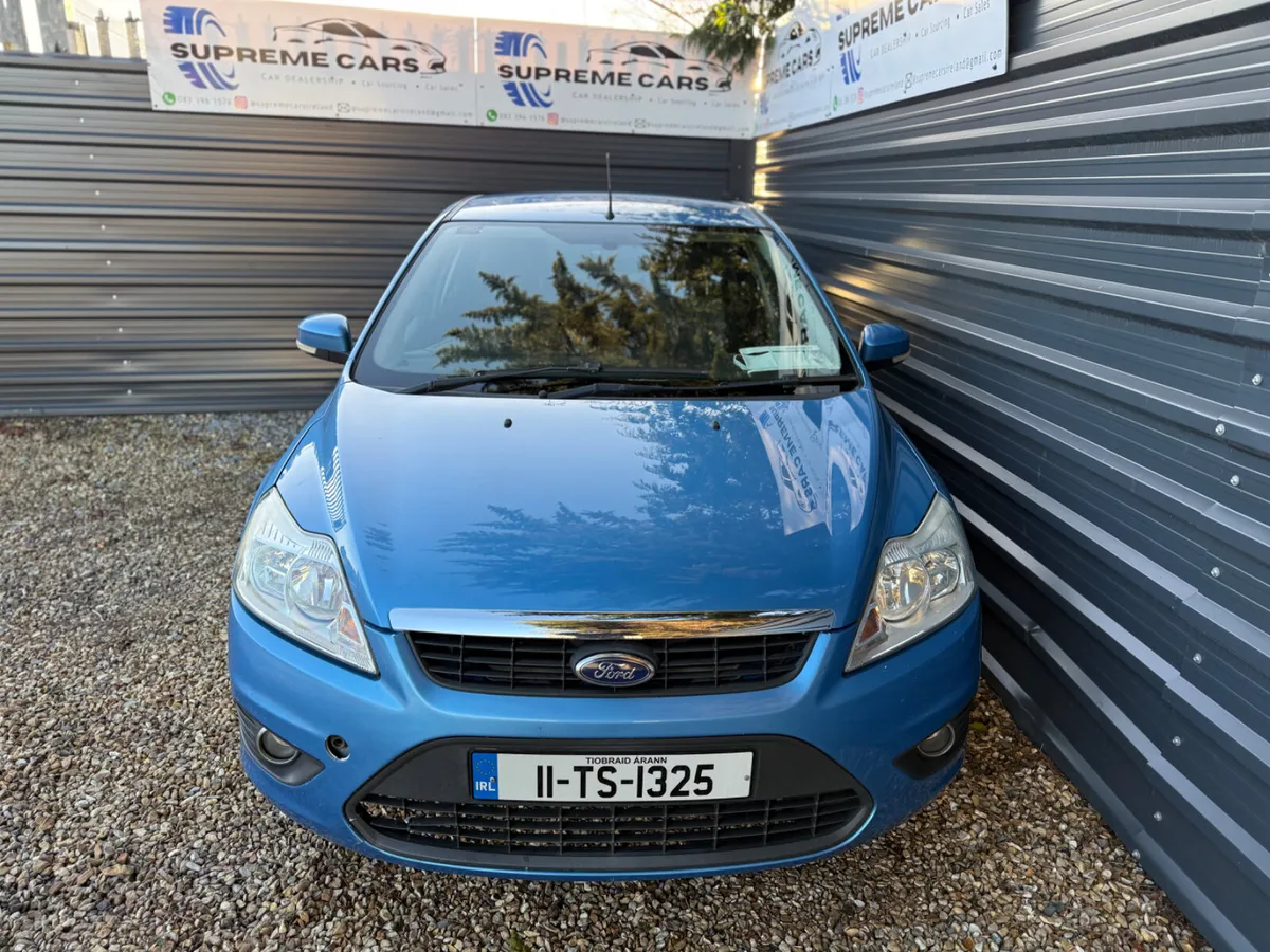 Ford Focus 2011 - Image 2
