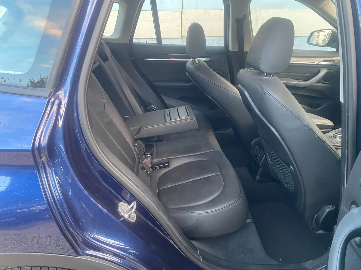 BMW x1 Sdrive 18D SE *LOW KM & Automatic* - Image 3