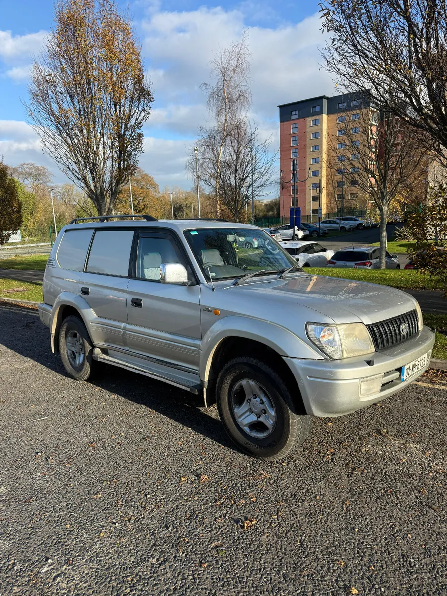Toyota Land Cruiser LWB 2002 - Image 1