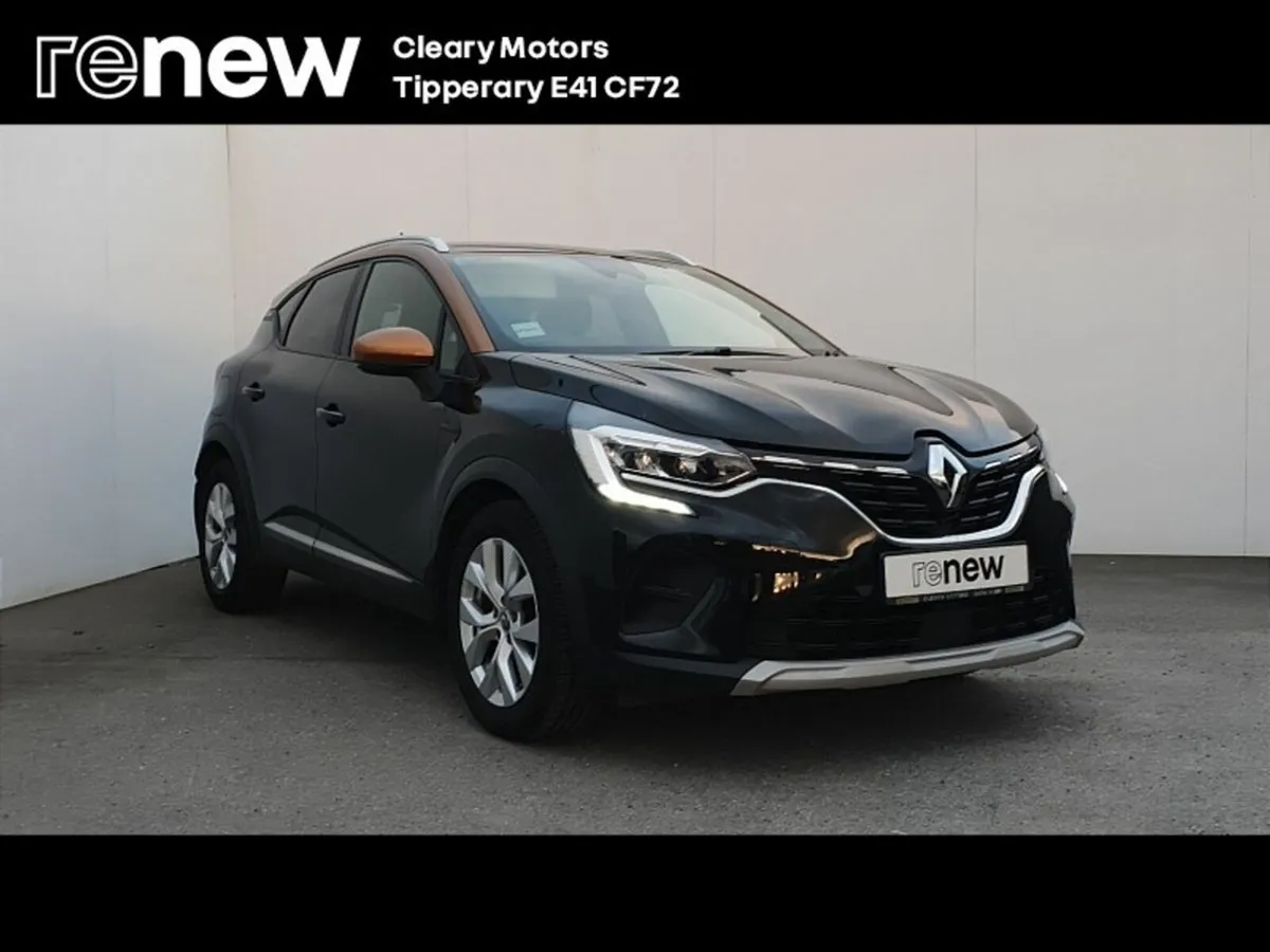 Renault Captur TCe 100 Iconic - Image 1