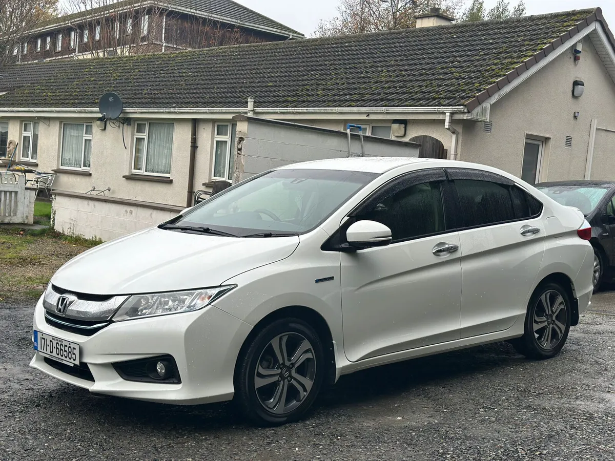HONDA GRACE/CIVIC 2017 43K MILES - Image 4