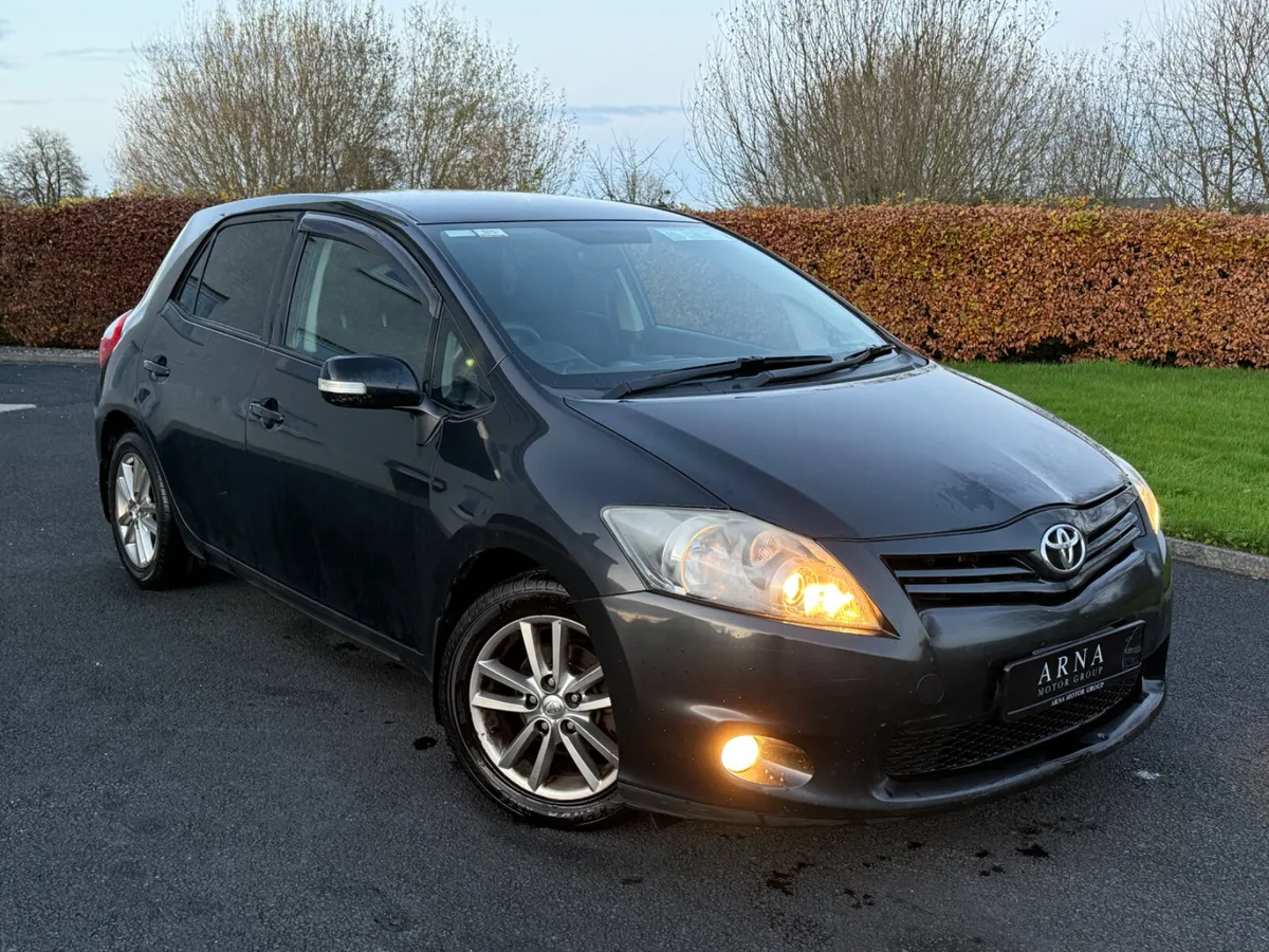 2012 Toyota Auris Sport 1.4 D4D - Image 1