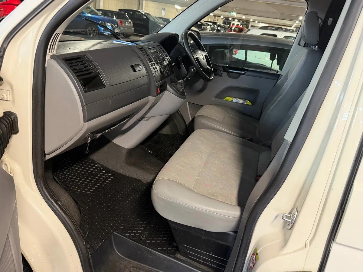 VW Transporter - Image 3