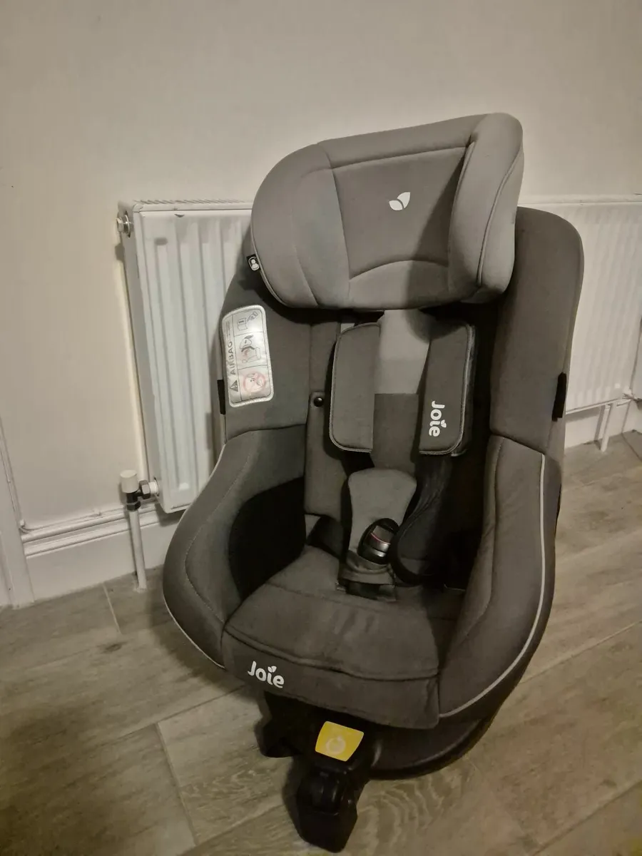 Joie Spin 360 Car Seat - Image 1