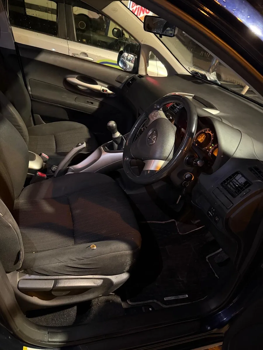 Toyota Auris - Image 4