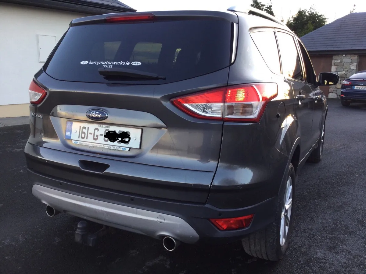 2016 kuga 4x4 automatic - Image 3