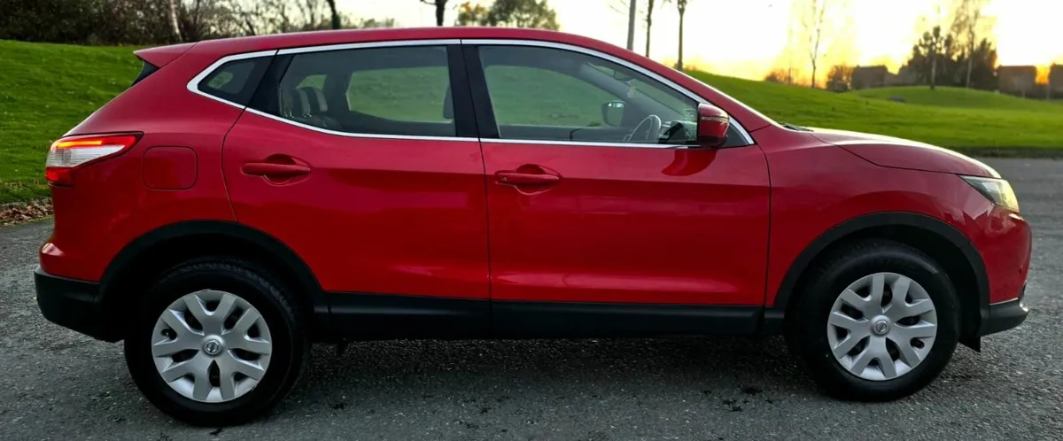 2015 Nissan Qashqai diesel new nct, new tyres - Image 2