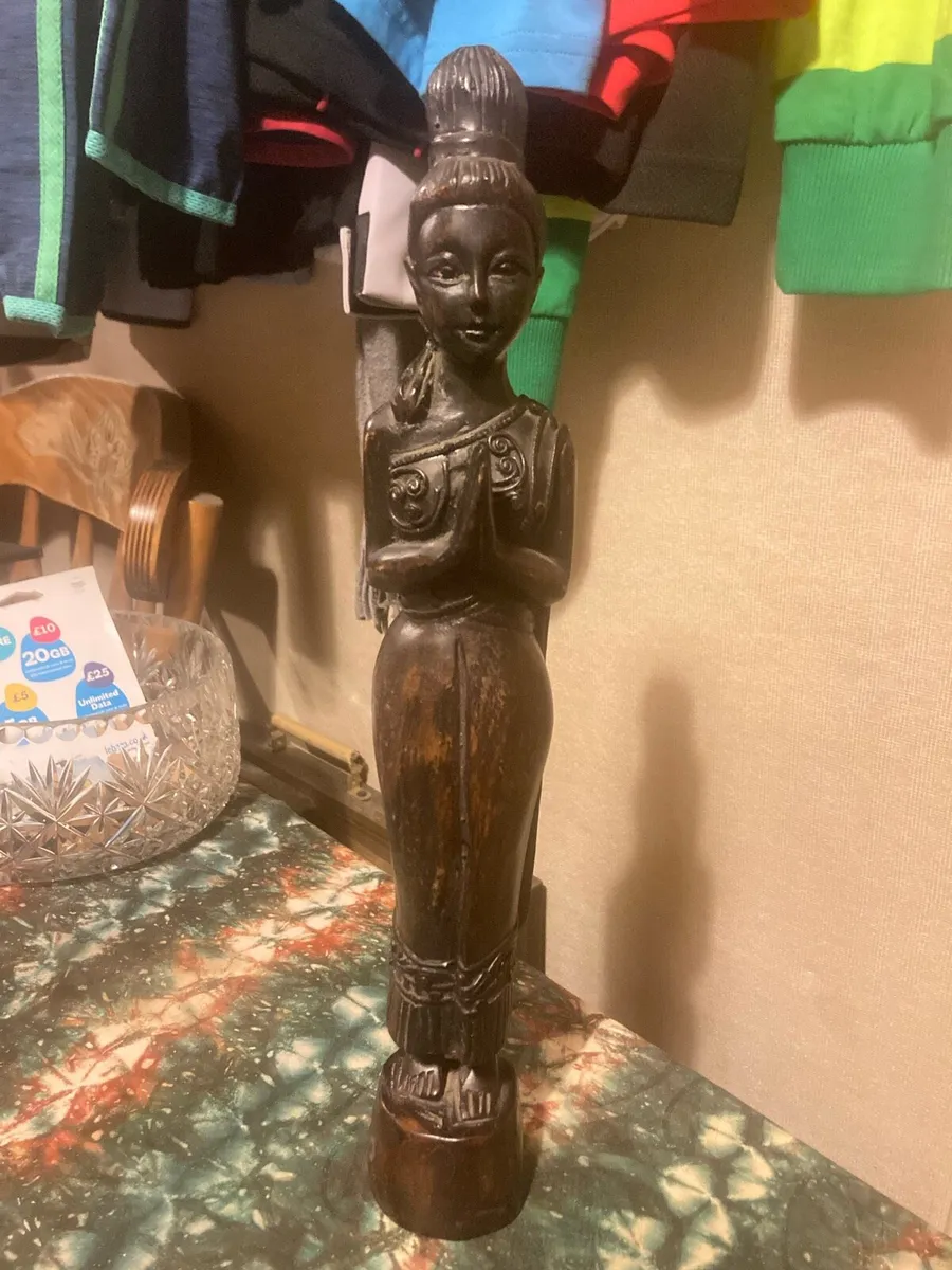 Buddha lady style figure free postage - Image 1