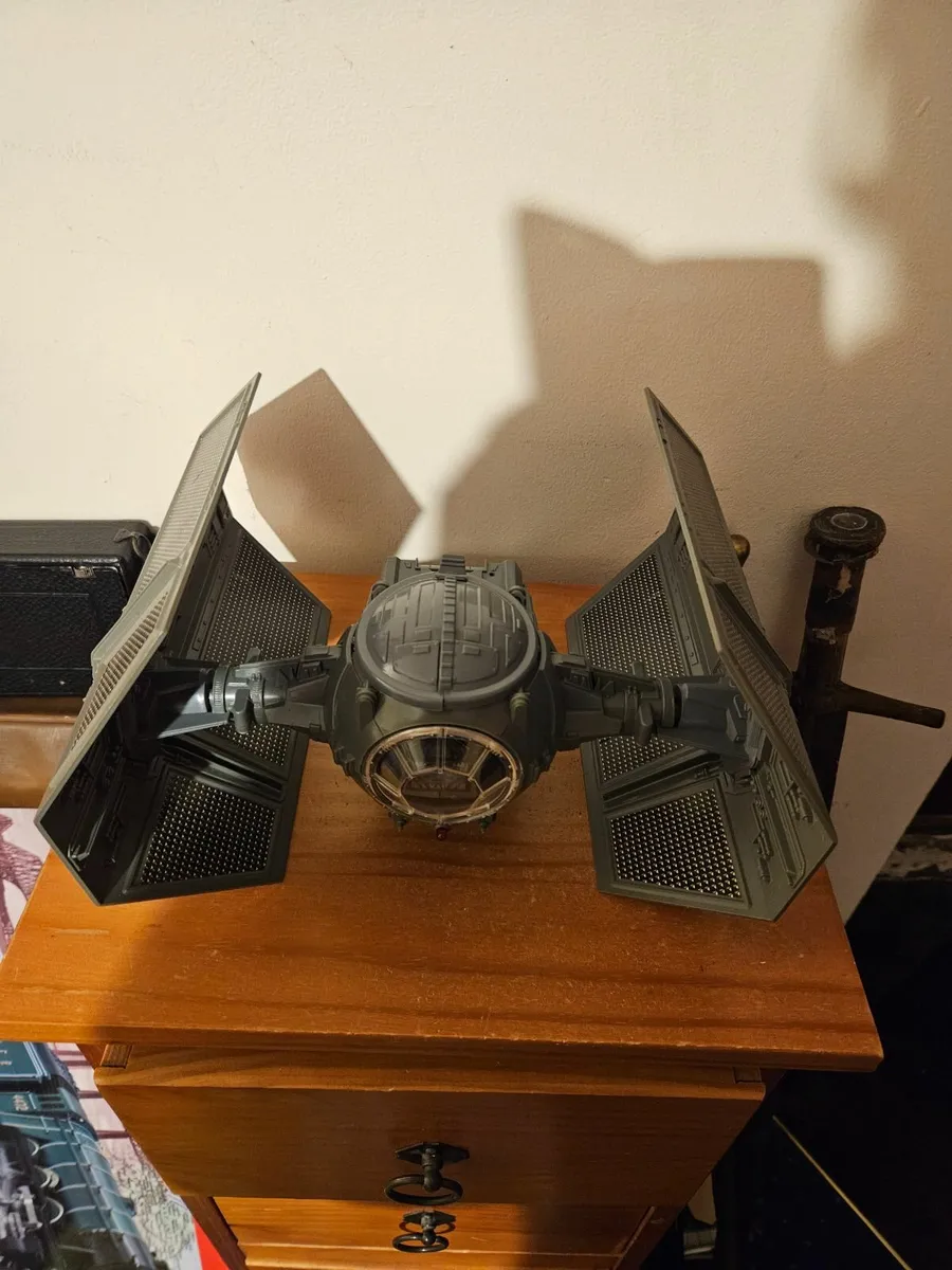 Vintage Star Wars French Meccano Tie Fighter - Image 4