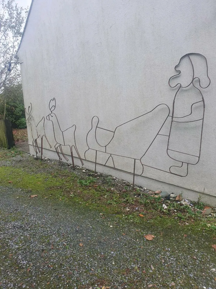 CHRISTMAS OUTDOOR DISPLAYS - Image 2