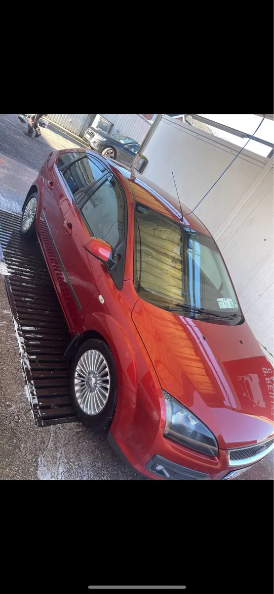 Ford Focus Zetec 1.4 2007 - Image 1