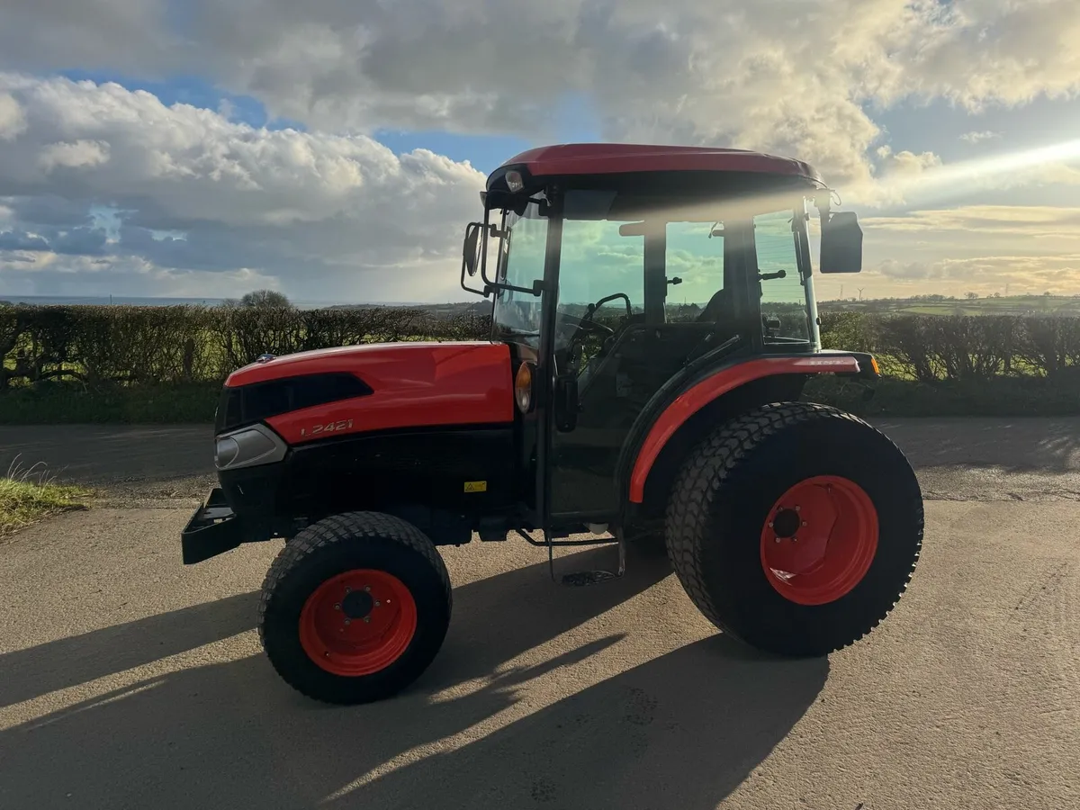 Kubota Compact Tractor - Image 1