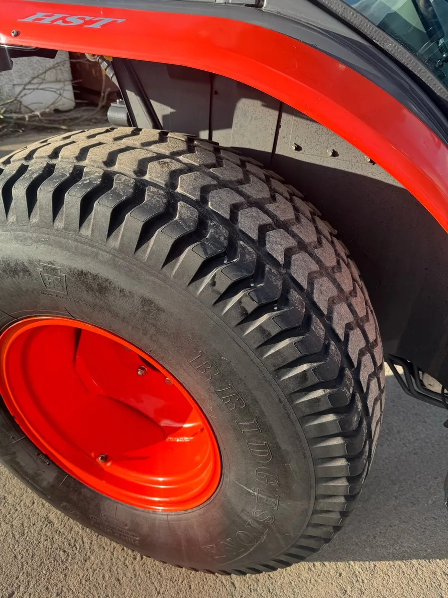 Kubota Compact Tractor - Image 4
