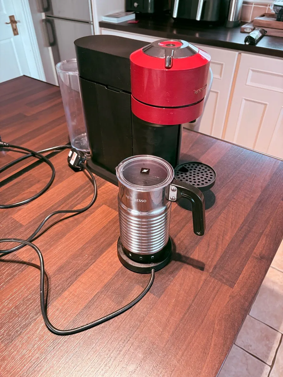 Nespresso Vertuo Next Machine - Image 3