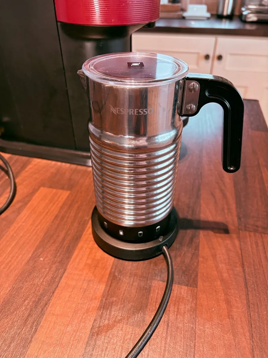 Nespresso Vertuo Next Machine - Image 4