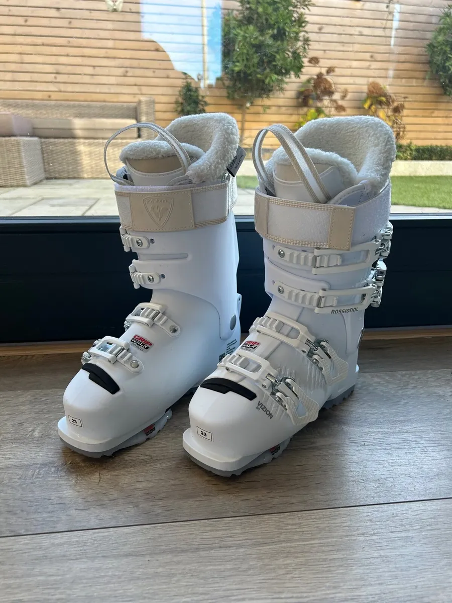 Brand New ROSSIGNOL Women’s Ski Boots Size 23 - Image 1