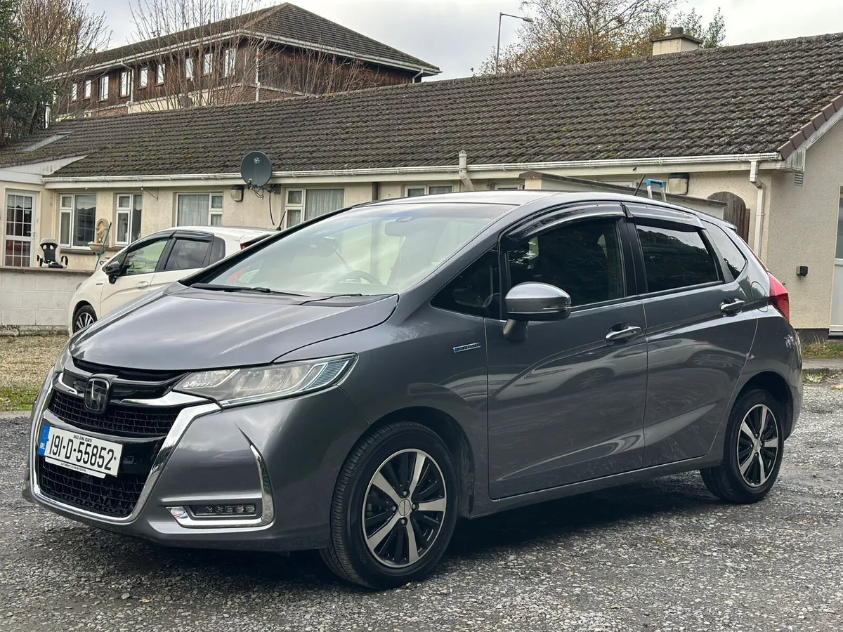 HONDA FIT 2019  L-SENSING SPECIAL EDITION - Image 3