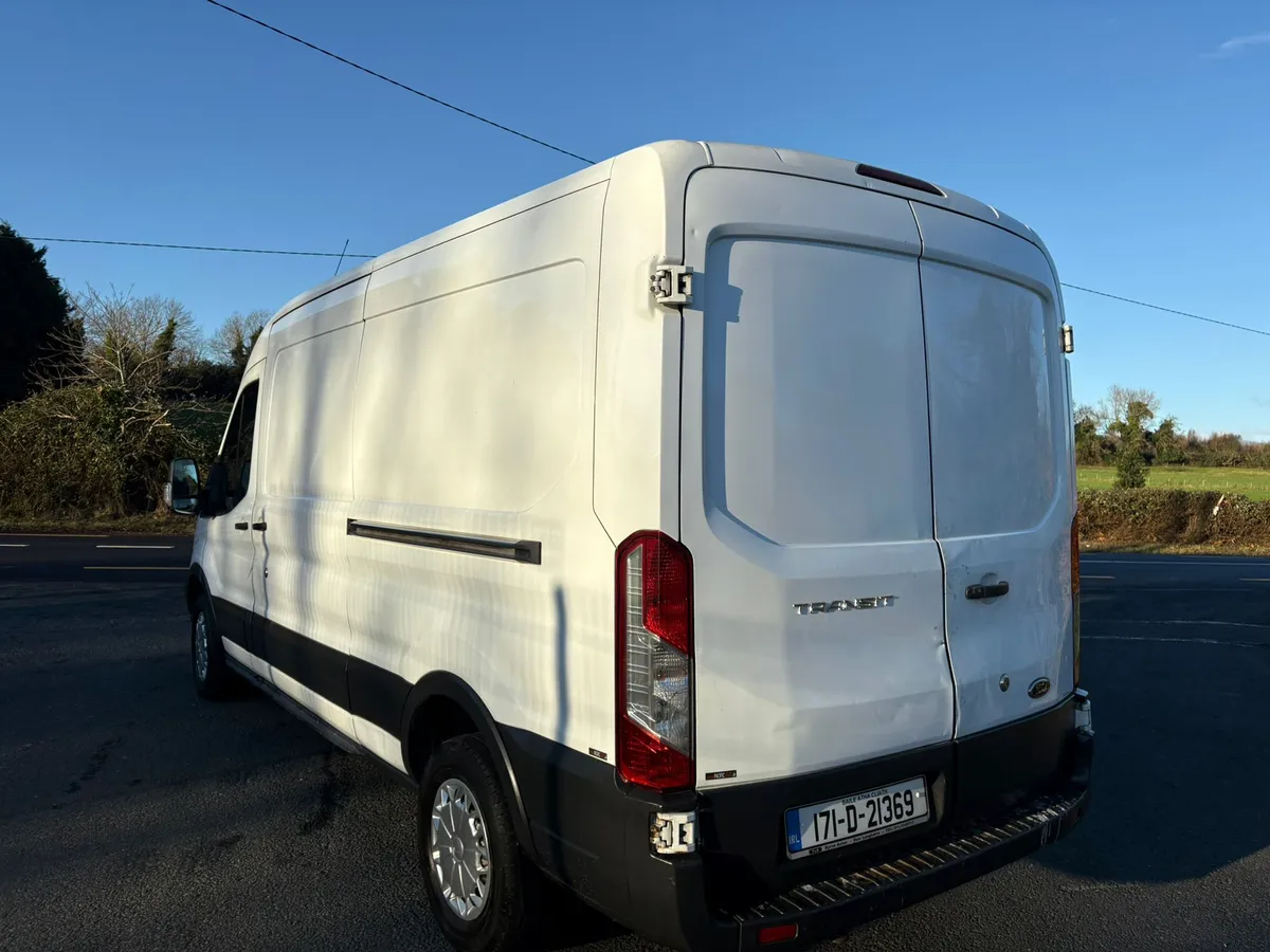 17 FORD TRANSIT LWB - Image 4