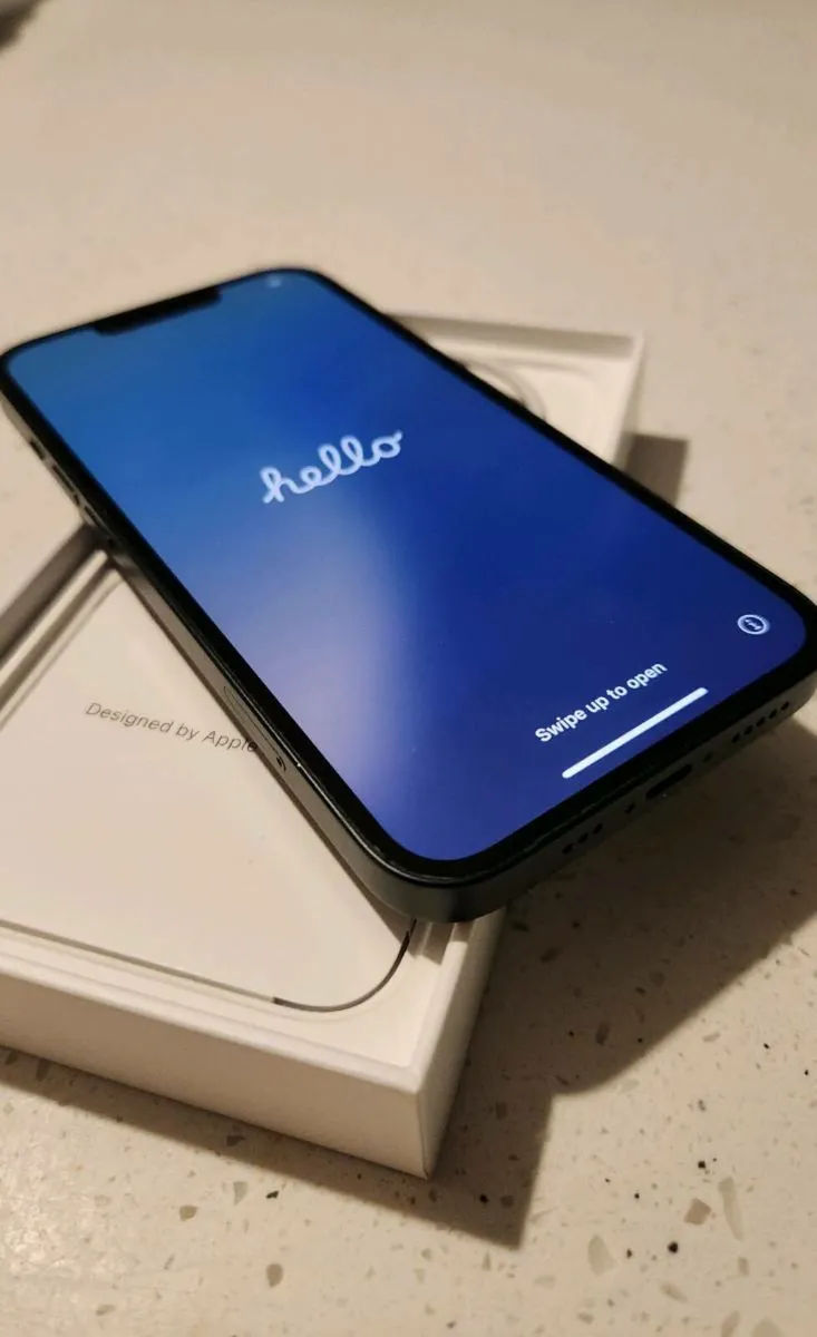 IPhone 14 Midnight Blue (Unlocked) - Image 2