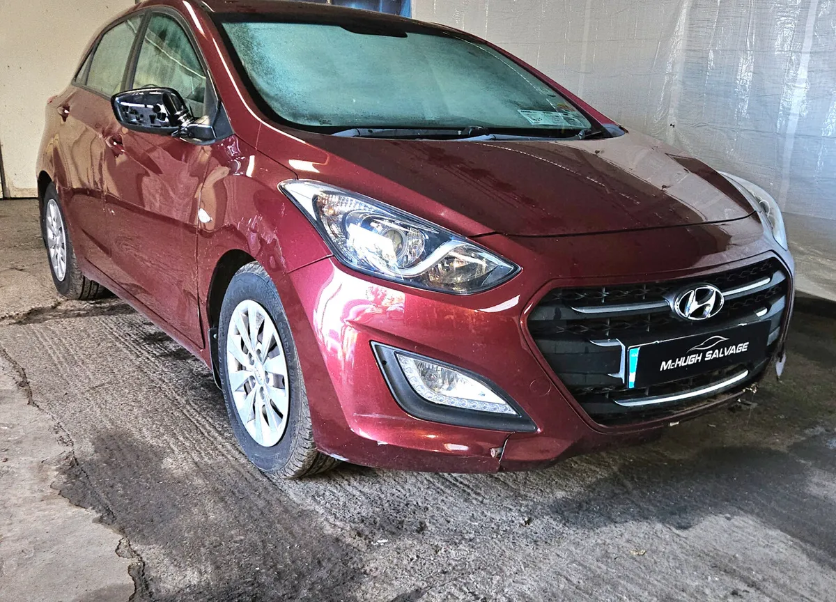 Hyundai i30 2016 1.4petrol manual nct & tax - Image 1