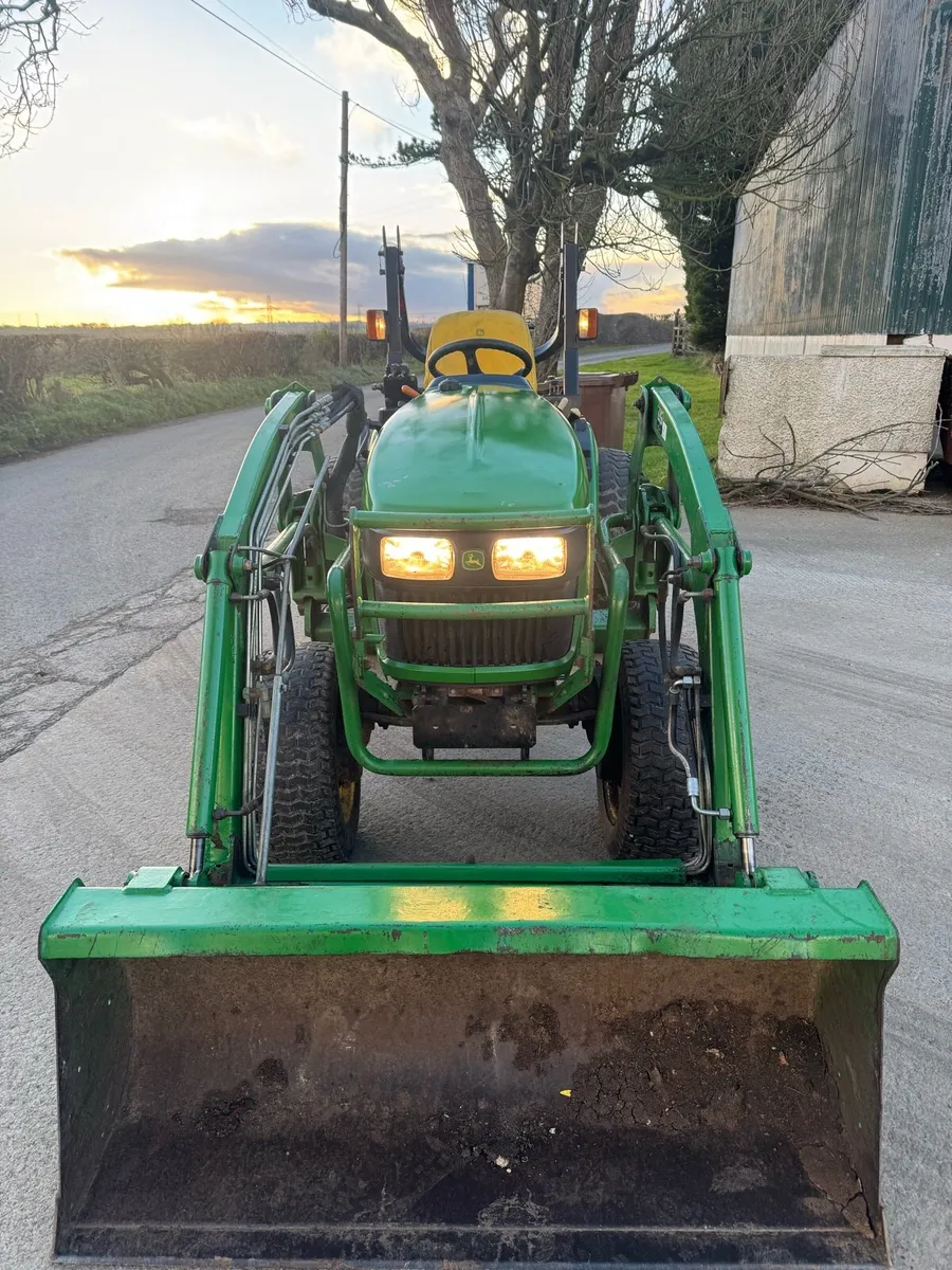 John Deere Compact Tractor with Front Loader - Image 2