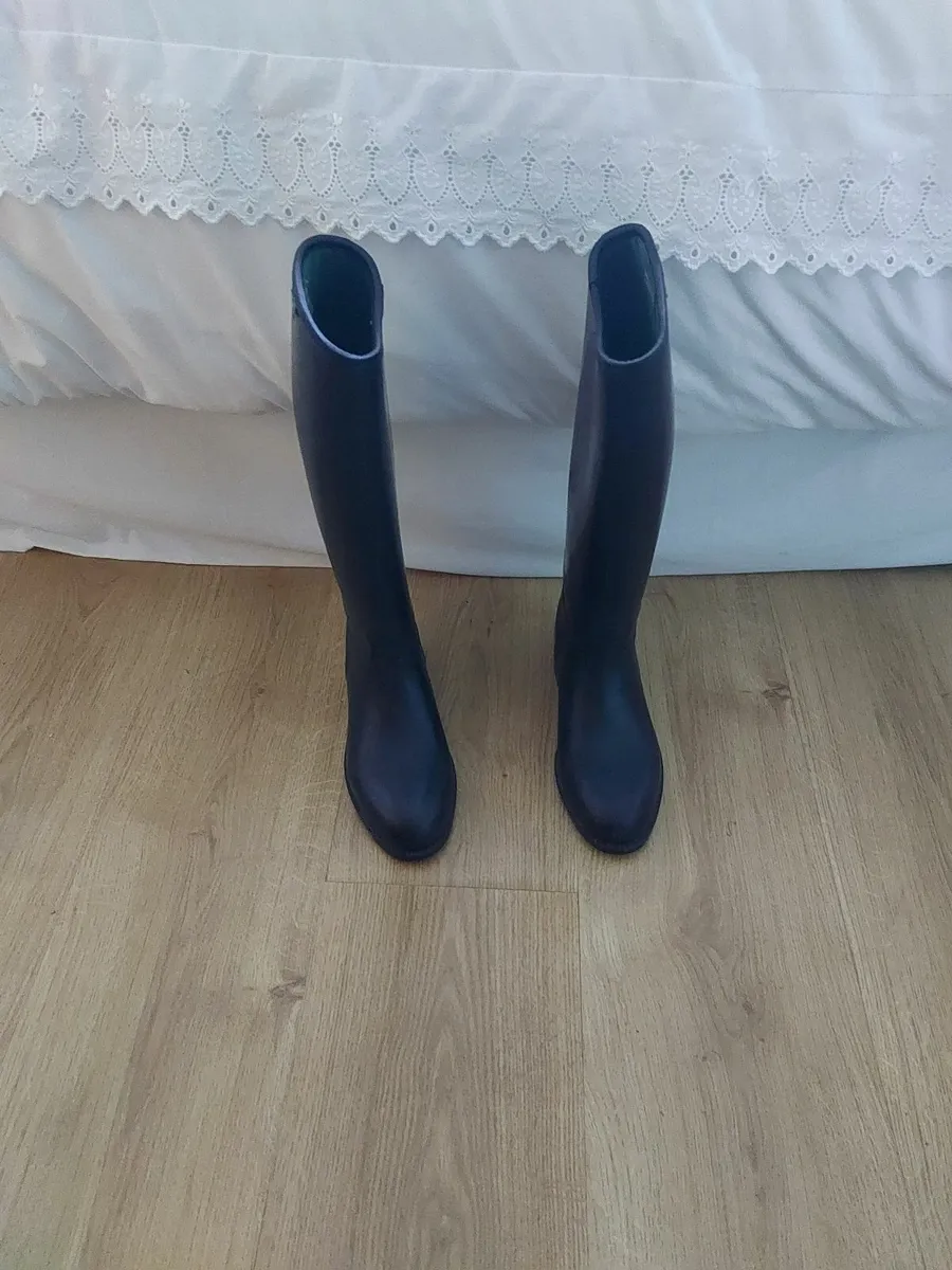 USG Kids Horse Riding boots size 34 - Image 1