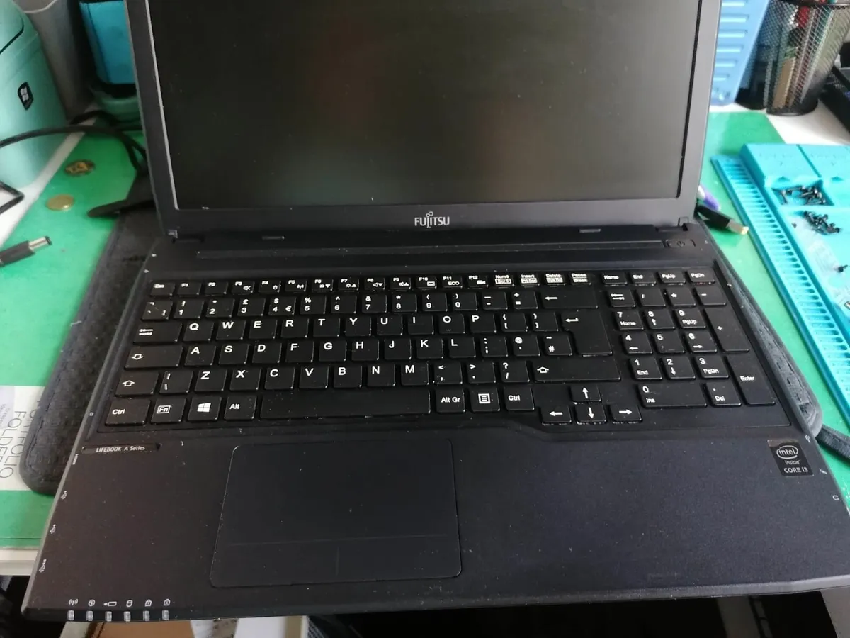 Need a Laptop as a Christmas Present? New stocks - Image 3