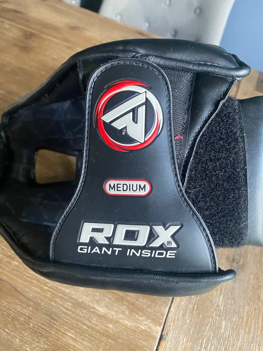 Safety helmet - Image 1