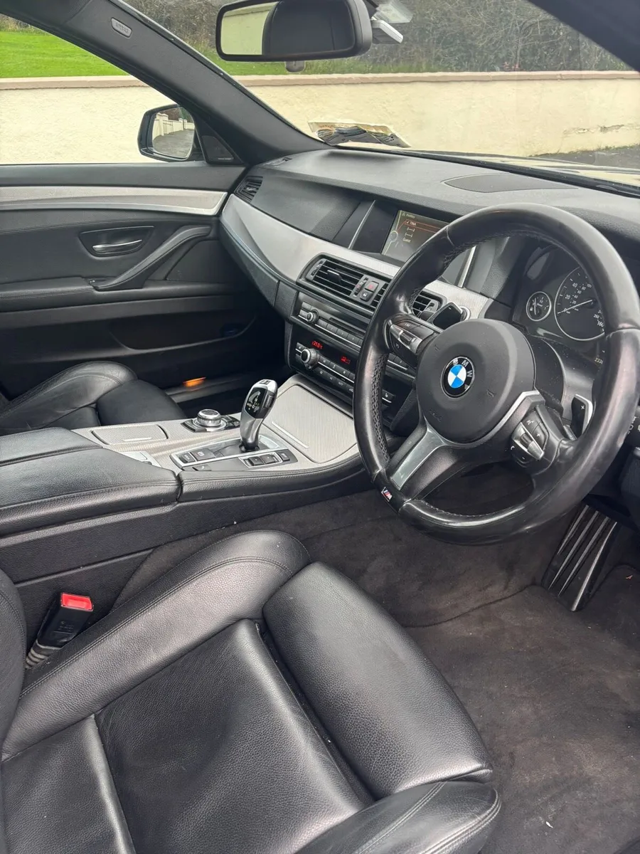 BMW 520 M-Sport - Image 2