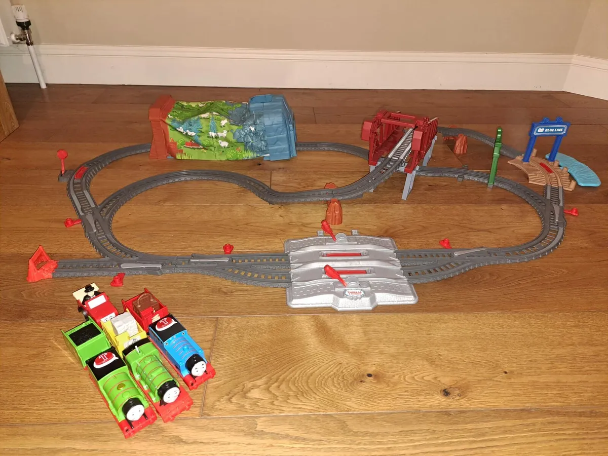 Thomas and Friends train set - Image 1
